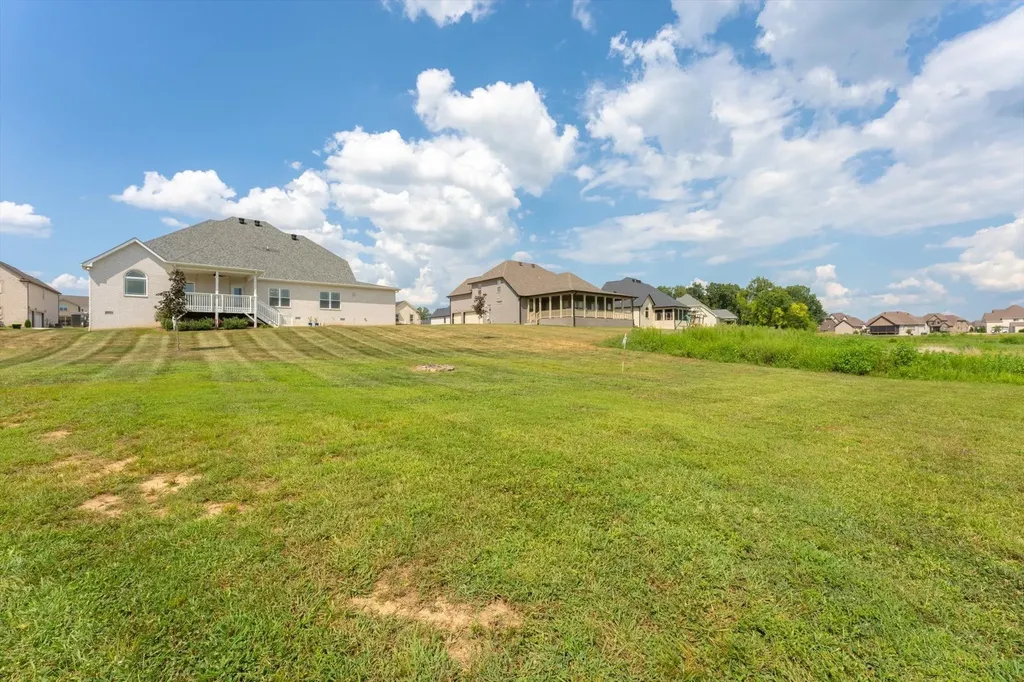1141 Archibald Drive Clarksville TN 37040