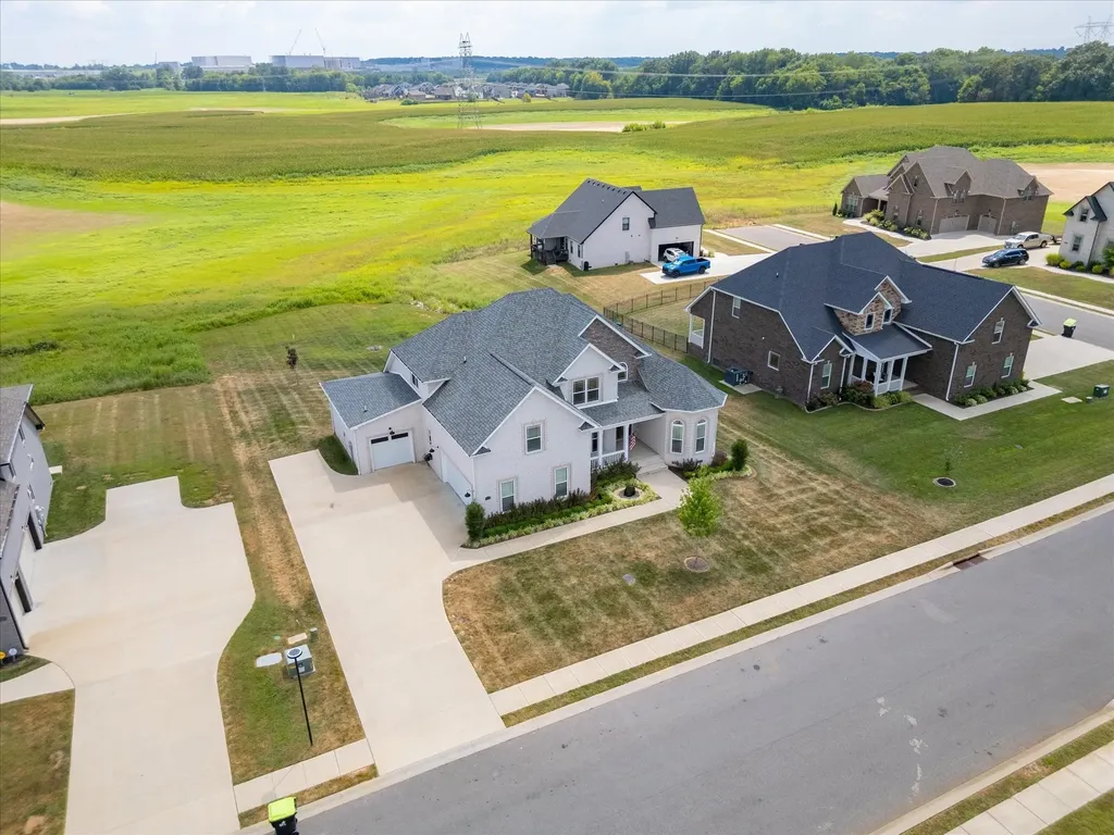 1141 Archibald Drive Clarksville TN 37040