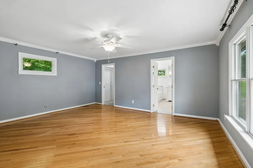 702 Wilson Pike Brentwood TN 37027