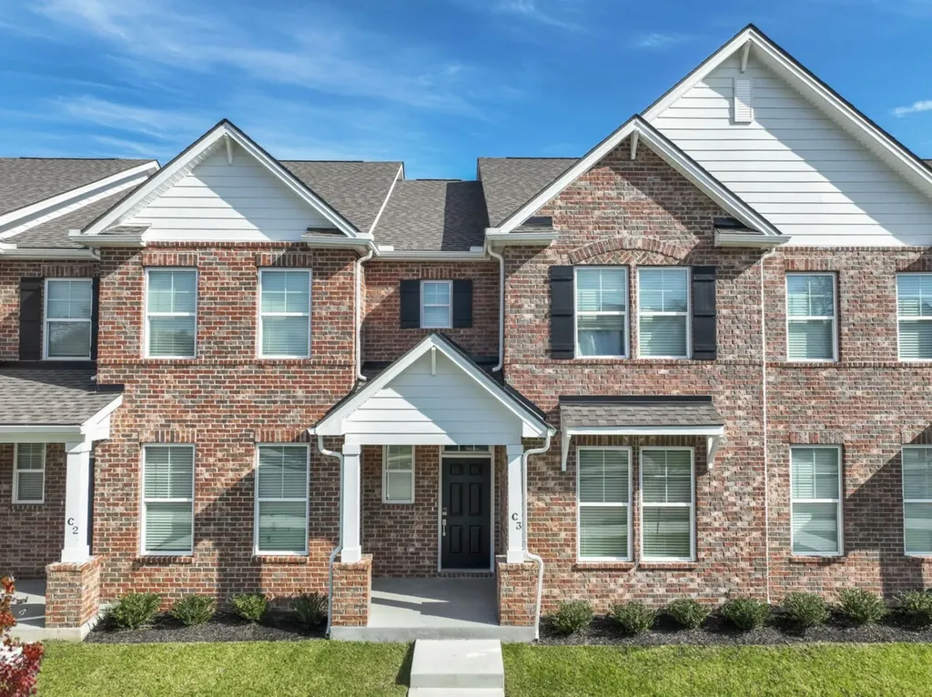 2900 Suzanne Landon Drive Murfreesboro TN 37130