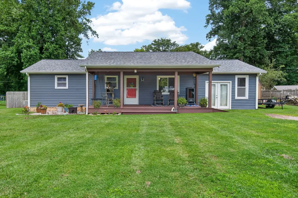 3690 Shady Oak Circle Cookeville TN 38501