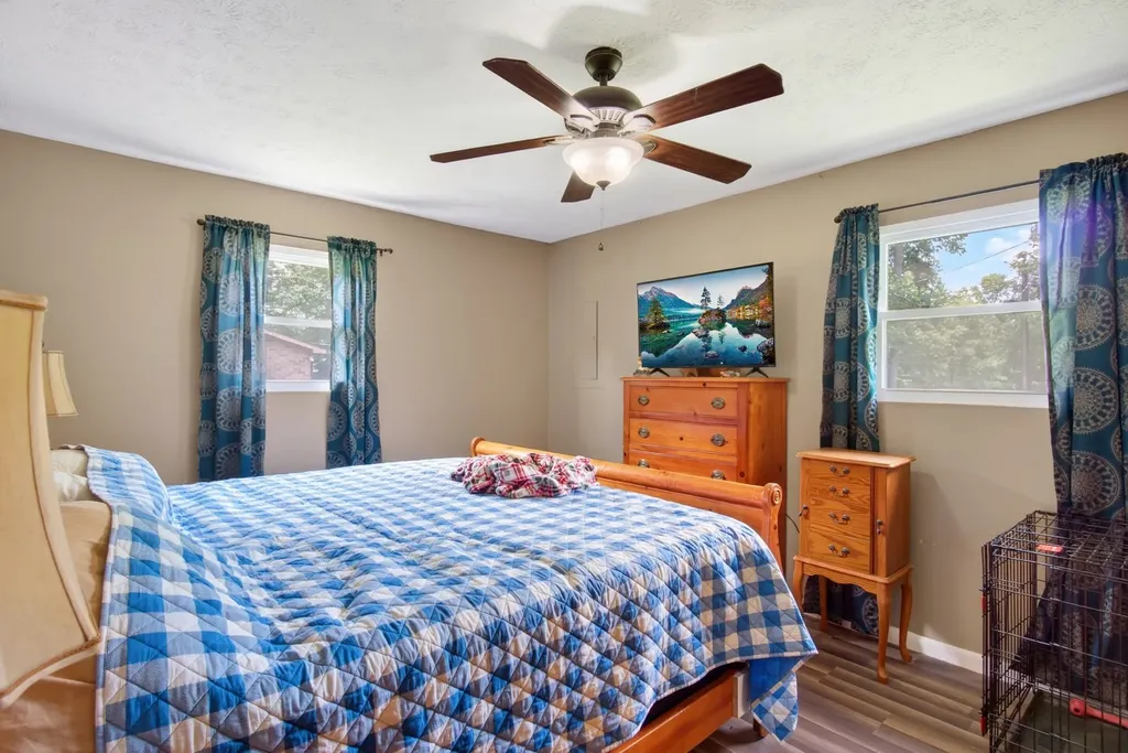 3690 Shady Oak Circle Cookeville TN 38501