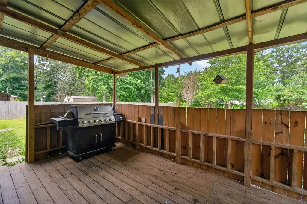 3690 Shady Oak Circle Cookeville TN 38501