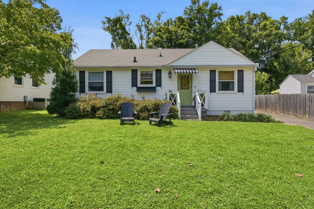 5625 Meadowcrest Lane Nashville TN 37209