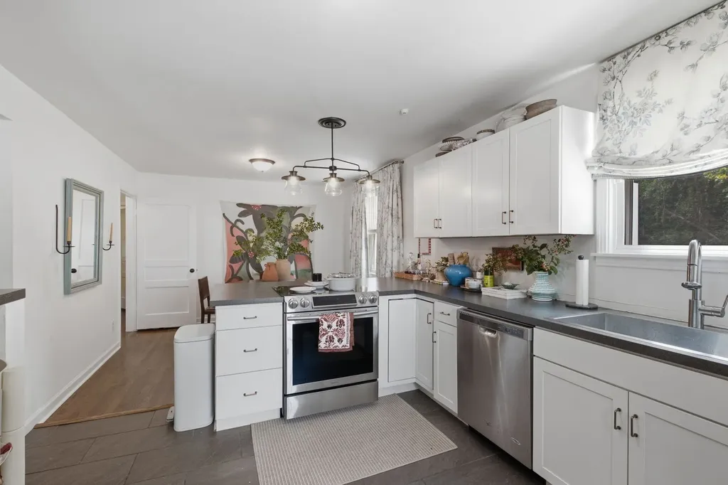 5625 Meadowcrest Lane Nashville TN 37209