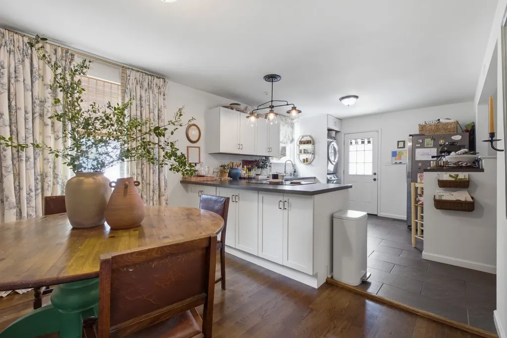 5625 Meadowcrest Lane Nashville TN 37209