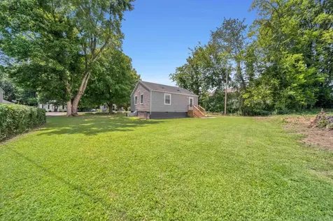 303 Park Lane Clarksville TN 37042