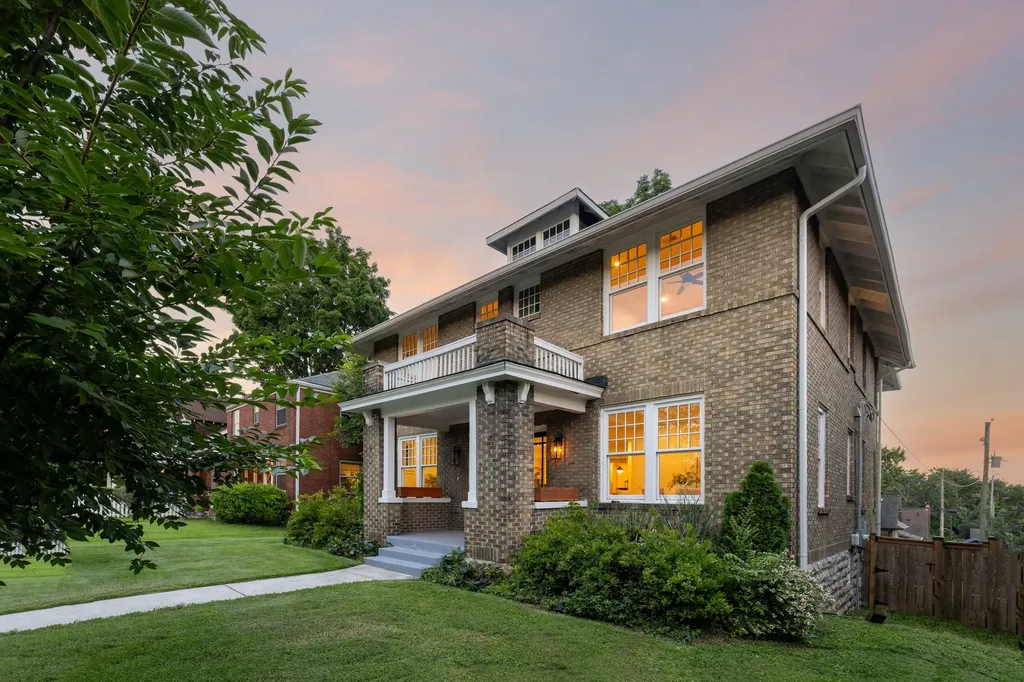 610 Russell Street Nashville TN 37206