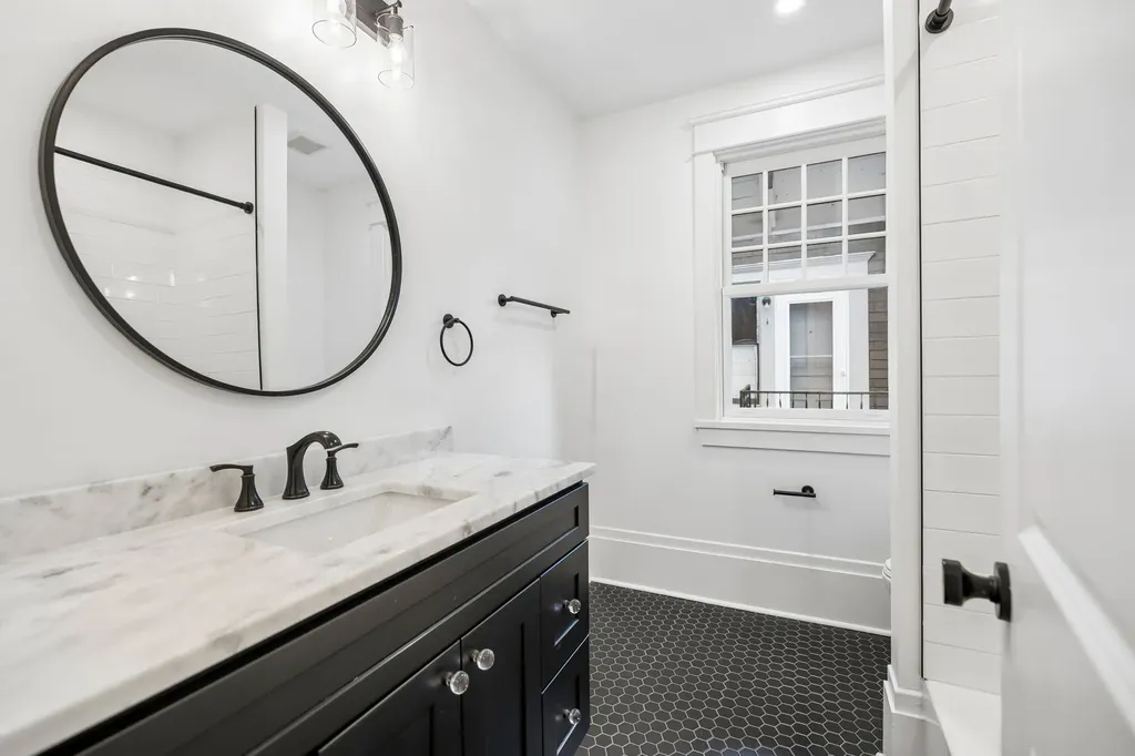 610 Russell Street Nashville TN 37206