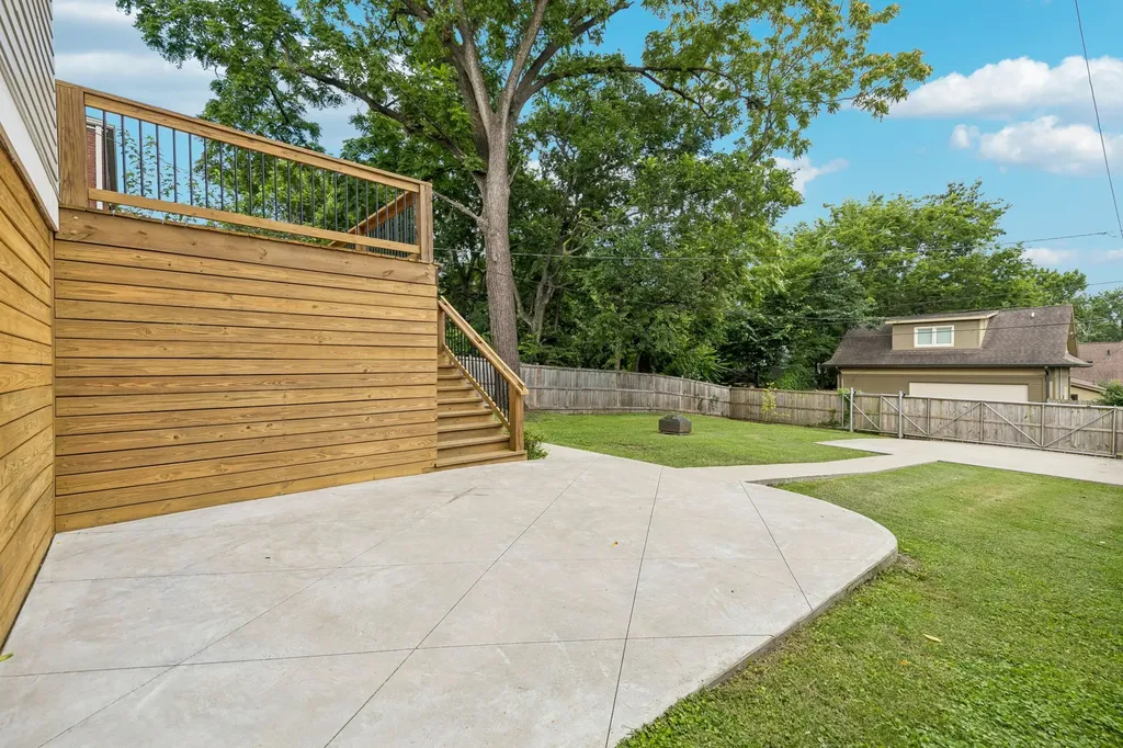 610 Russell Street Nashville TN 37206