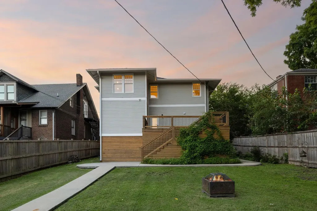 610 Russell Street Nashville TN 37206