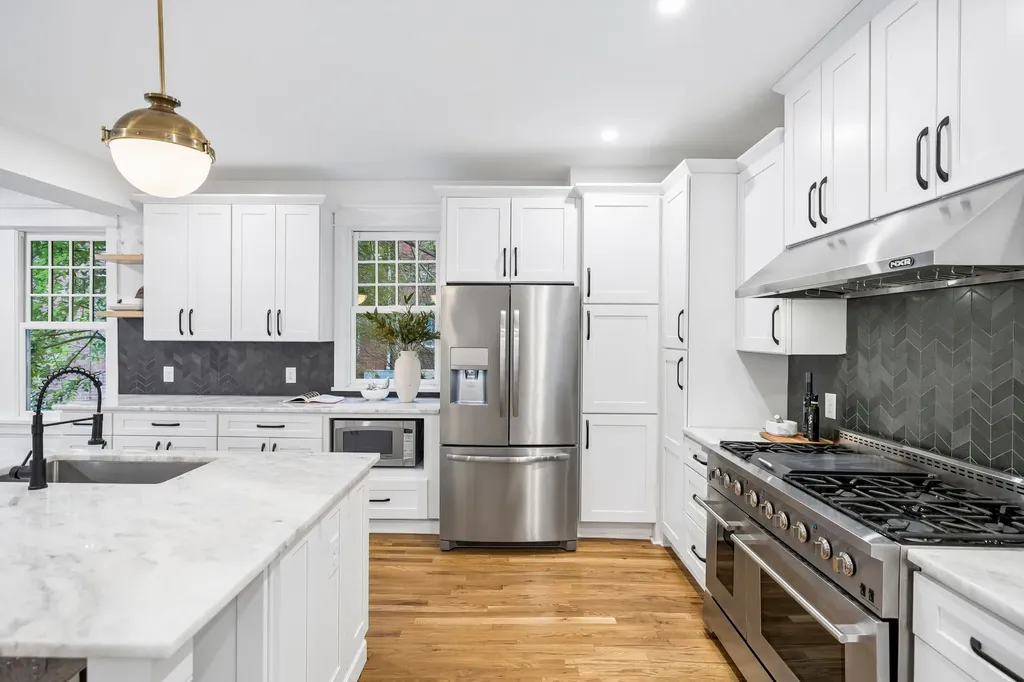 610 Russell Street Nashville TN 37206