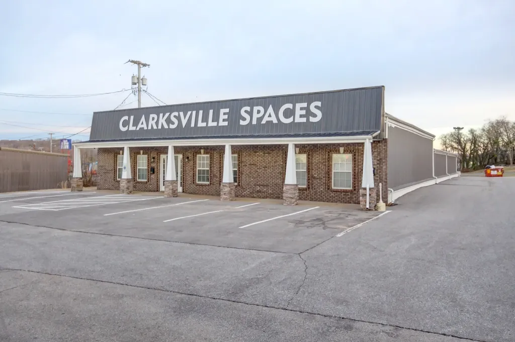 1017 S Riverside Dr Suite 241 242 Clarksville TN 37040