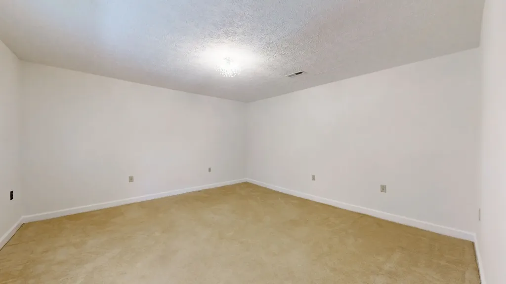 113 Yell Dr, E Wartrace TN 37183