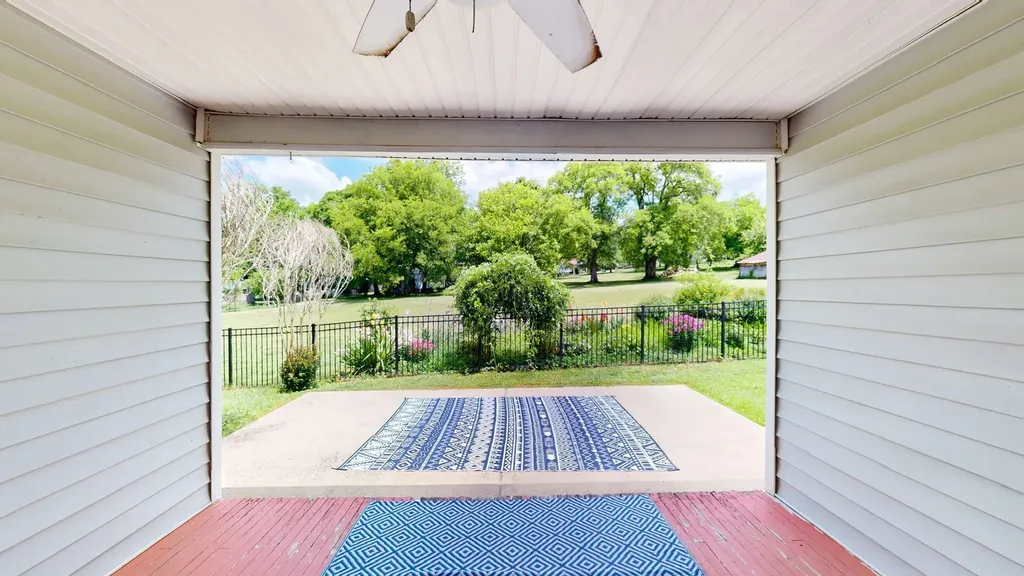 113 Yell Dr, E Wartrace TN 37183