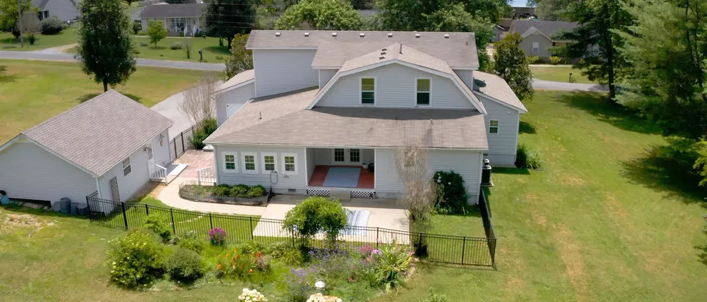 113 Yell Dr, E Wartrace TN 37183