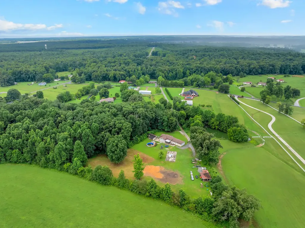 150 Arbor Lane Tullahoma TN 37388