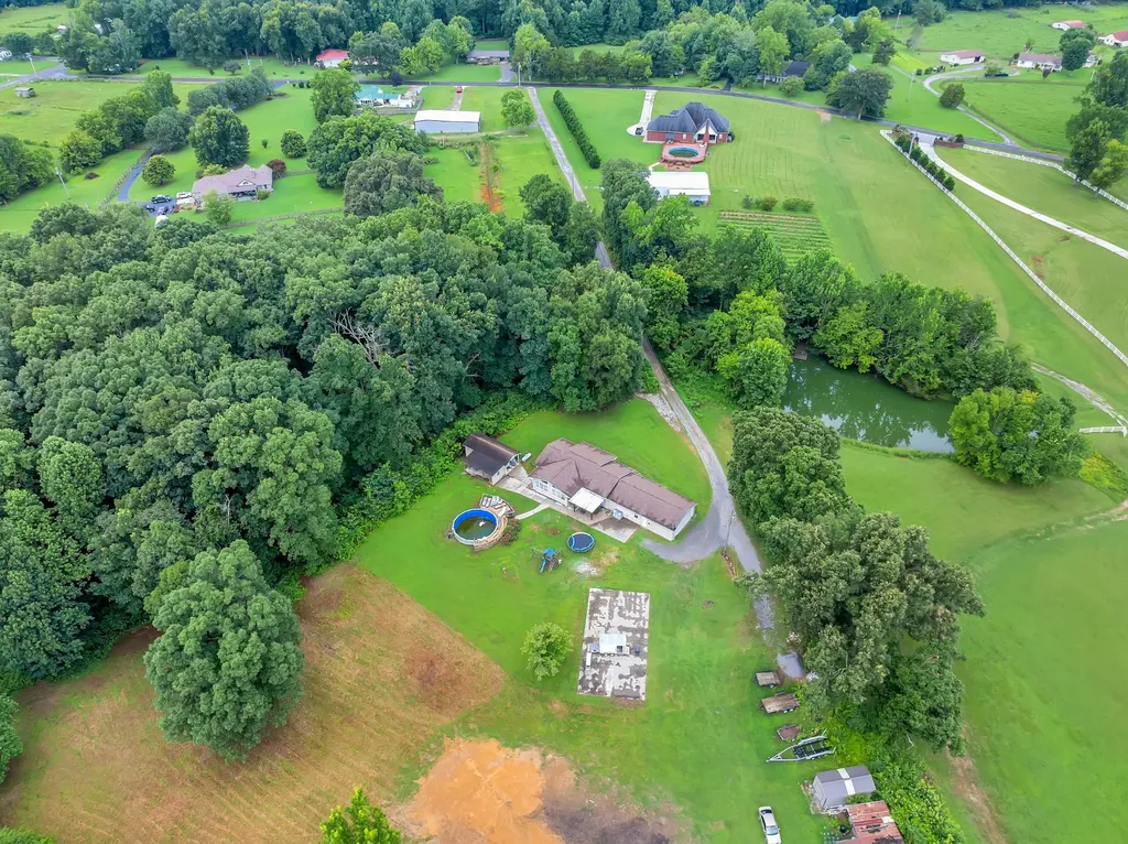 150 Arbor Lane Tullahoma TN 37388
