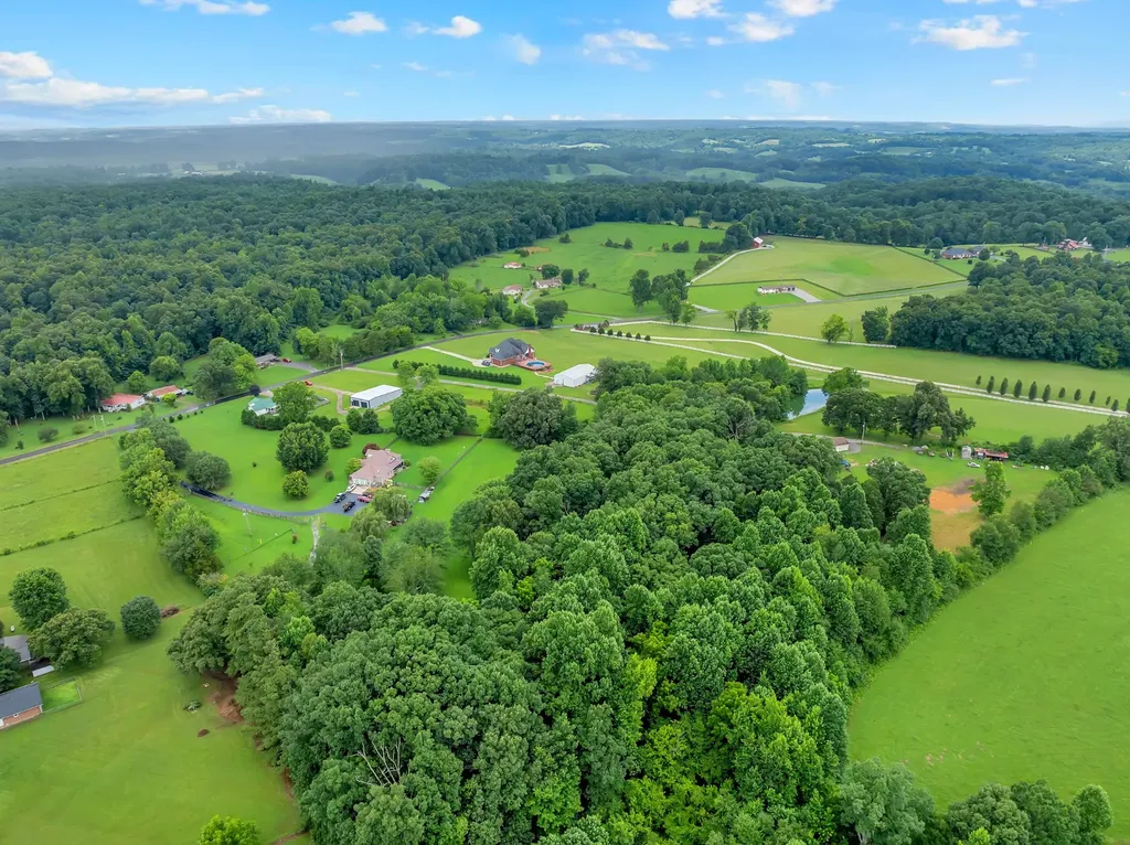 150 Arbor Lane Tullahoma TN 37388
