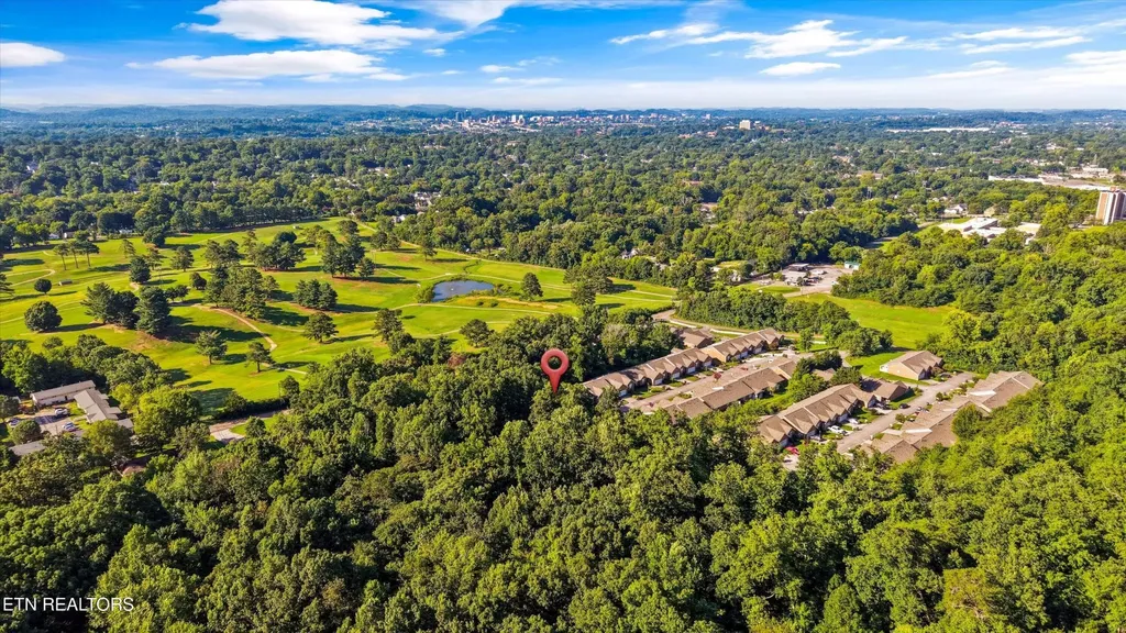 3254 Mountain Spring Way Knoxville TN 37917