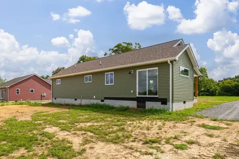 291 Oakmere Lane Lafayette TN 37083