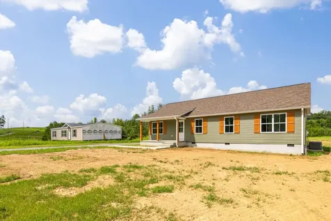 291 Oakmere Lane Lafayette TN 37083