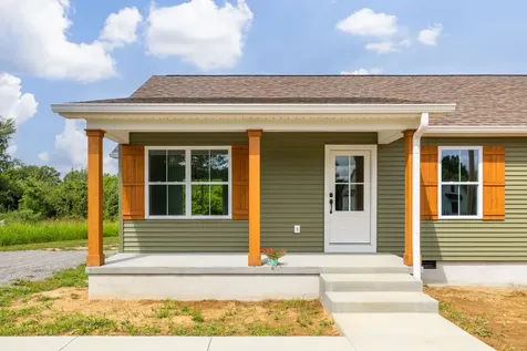 291 Oakmere Lane Lafayette TN 37083