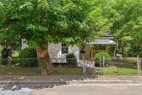 1009 N Hawthorne Street Chattanooga TN 37406