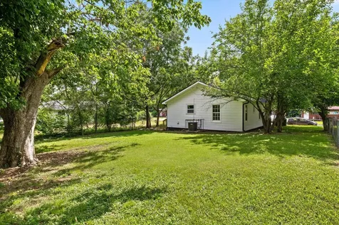 1009 N Hawthorne Street Chattanooga TN 37406