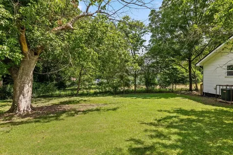1009 N Hawthorne Street Chattanooga TN 37406