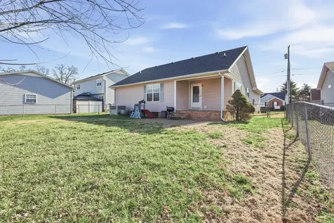 205 Sheridan Circle Hopkinsville KY 42240