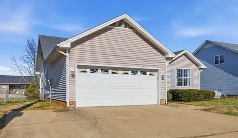 205 Sheridan Circle Hopkinsville KY 42240