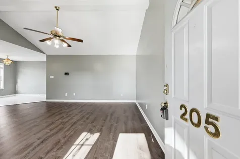 205 Sheridan Circle Hopkinsville KY 42240