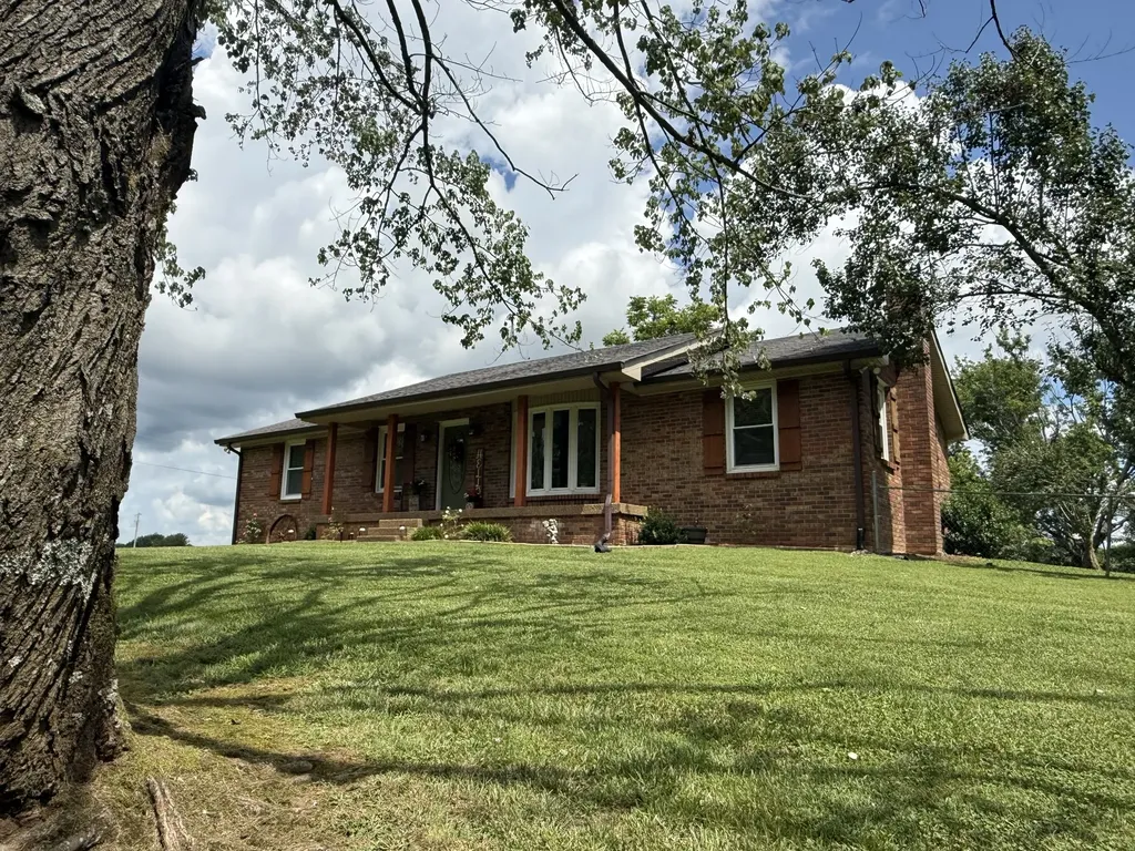 5606 Hopewell Road Springfield TN 37172