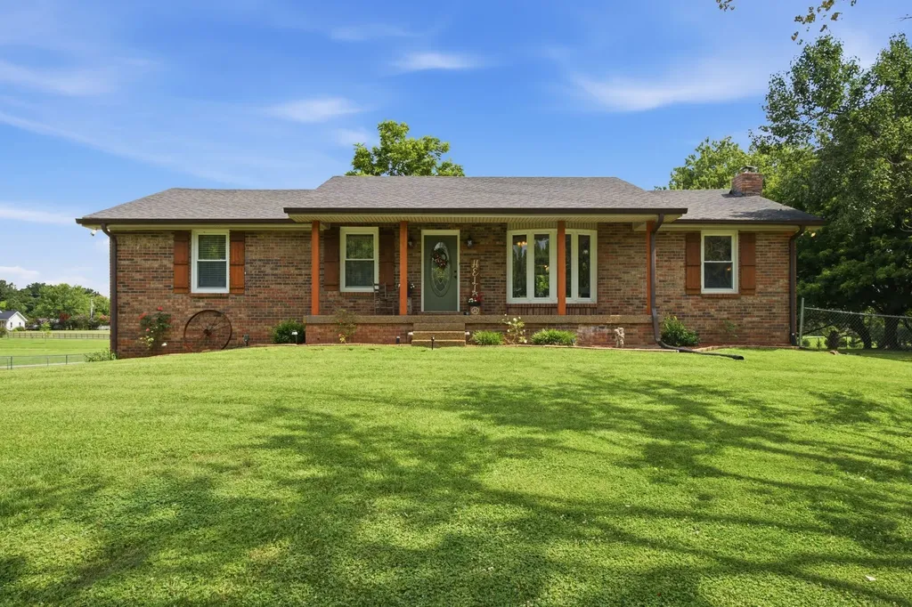 5606 Hopewell Road Springfield TN 37172