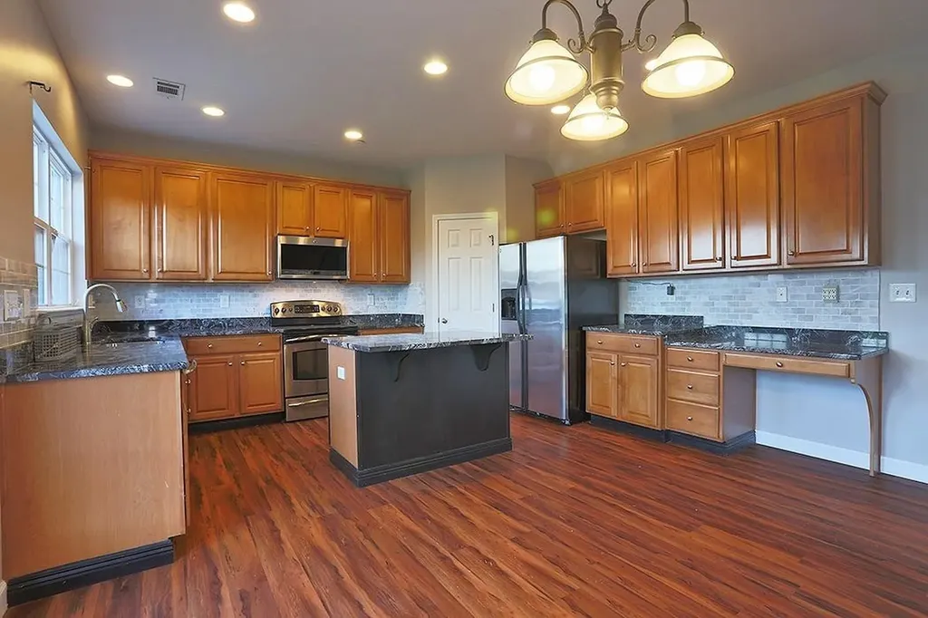 2004 Universe Court Nolensville TN 37135