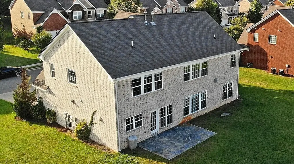 2004 Universe Court Nolensville TN 37135