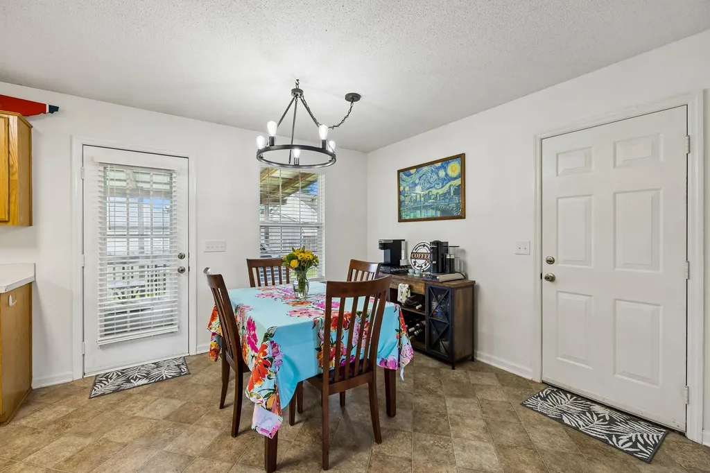2029 Patricia Drive Greenbrier TN 37073