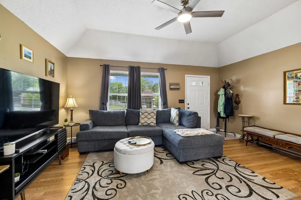 2029 Patricia Drive Greenbrier TN 37073