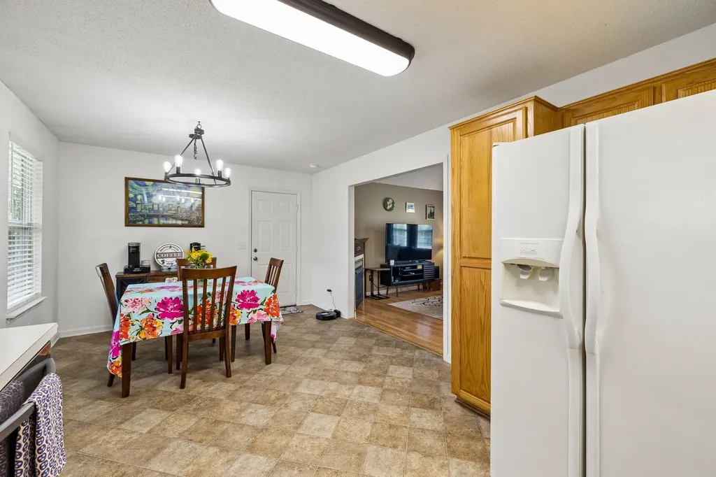 2029 Patricia Drive Greenbrier TN 37073