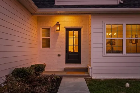 3931 Inlet Loop Chattanooga TN 37416