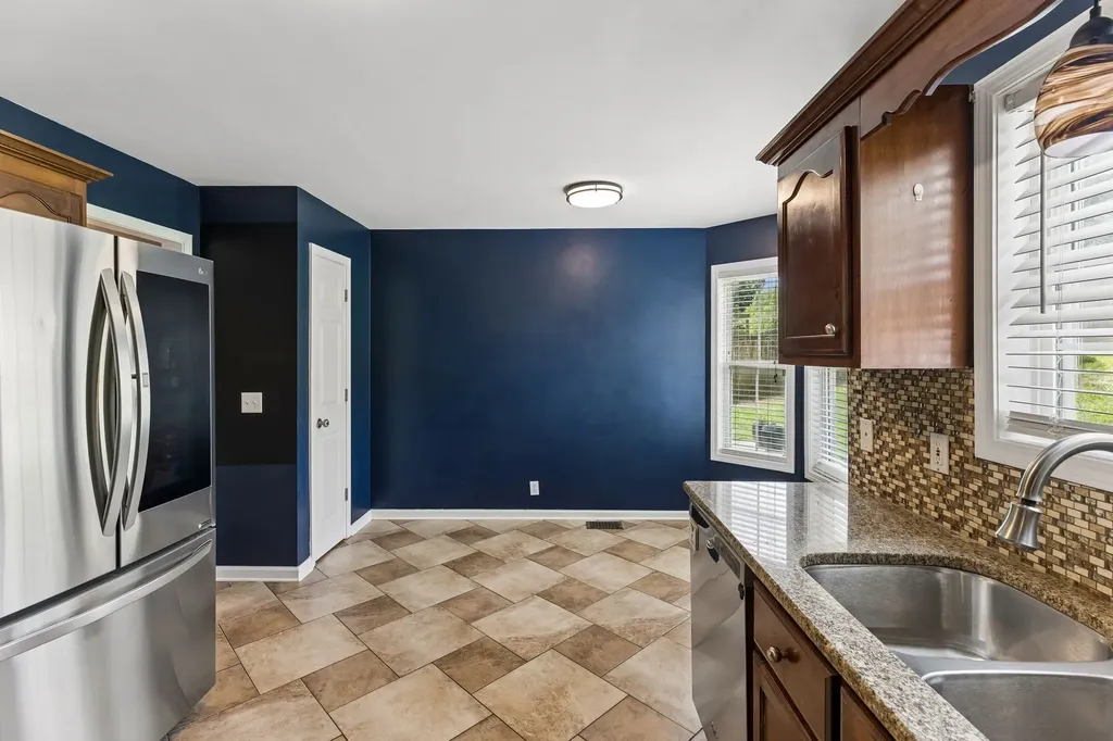 107 Camden Ct, N Hendersonville TN 37075