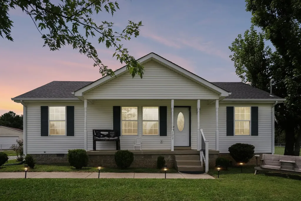 109 Eagle Creek Christiana TN 37037