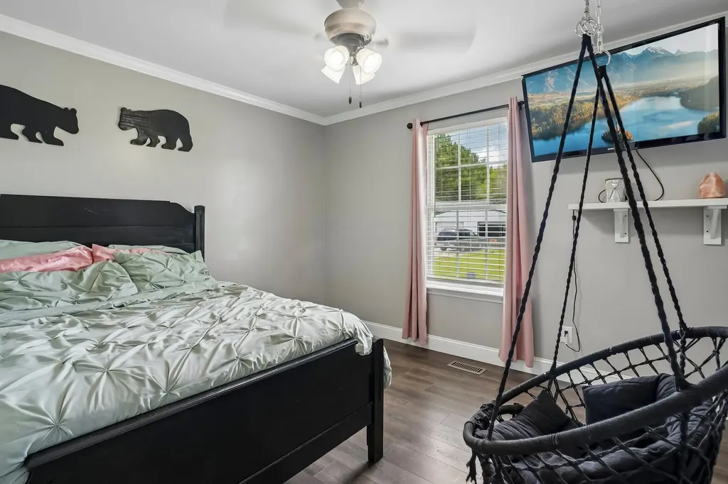 109 Eagle Creek Christiana TN 37037