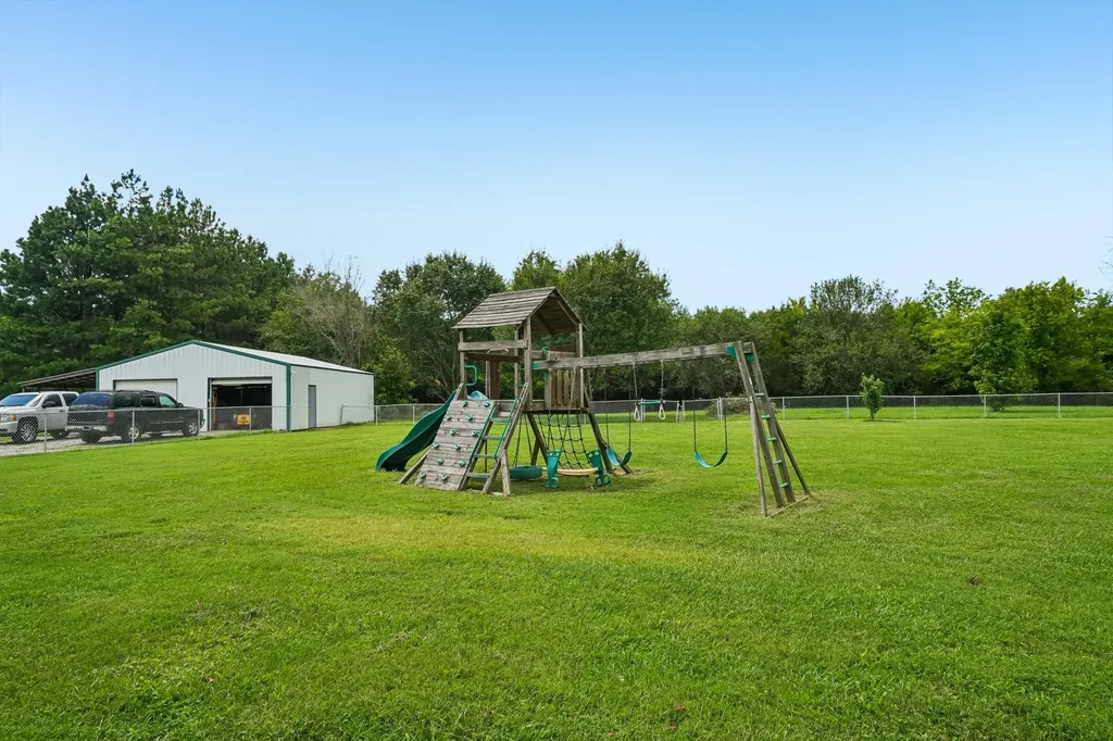 109 Eagle Creek Christiana TN 37037
