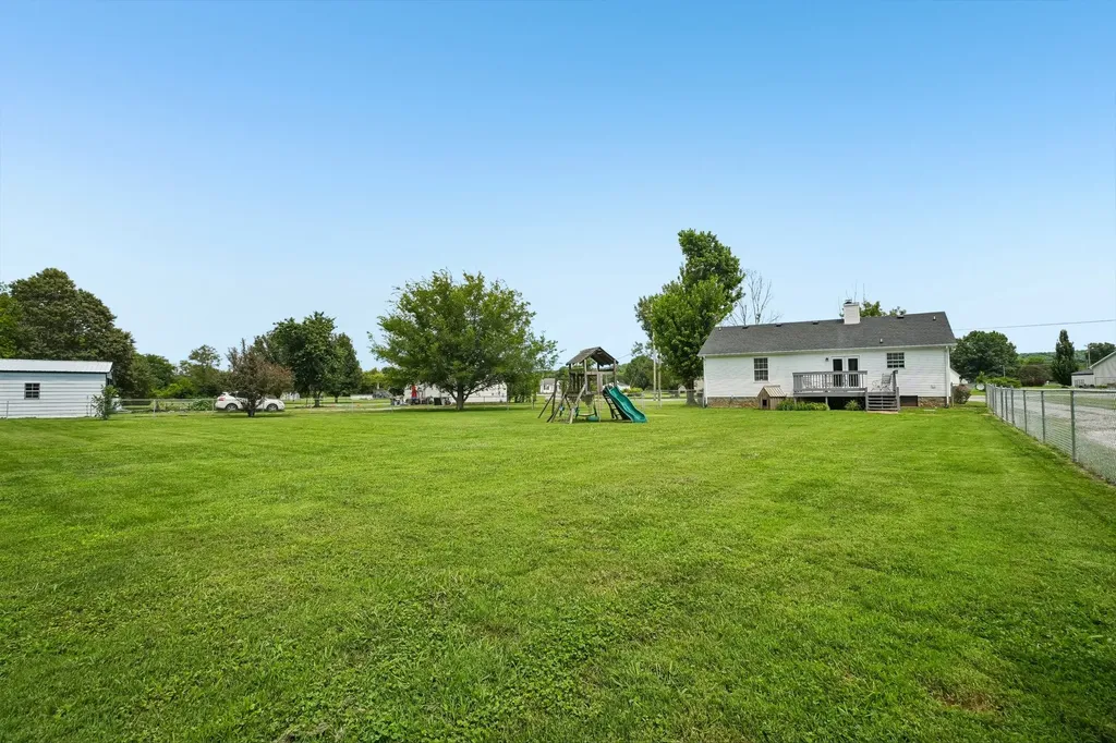 109 Eagle Creek Christiana TN 37037