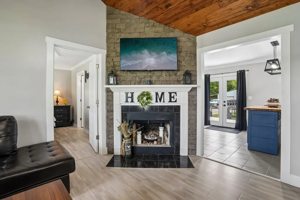 109 Eagle Creek Christiana TN 37037