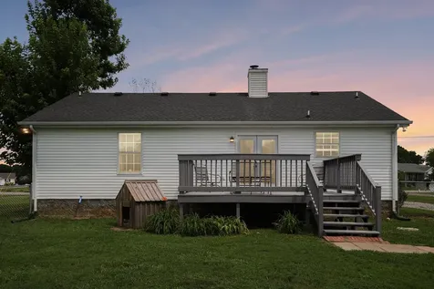 109 Eagle Creek Christiana TN 37037