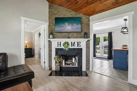 109 Eagle Creek Christiana TN 37037