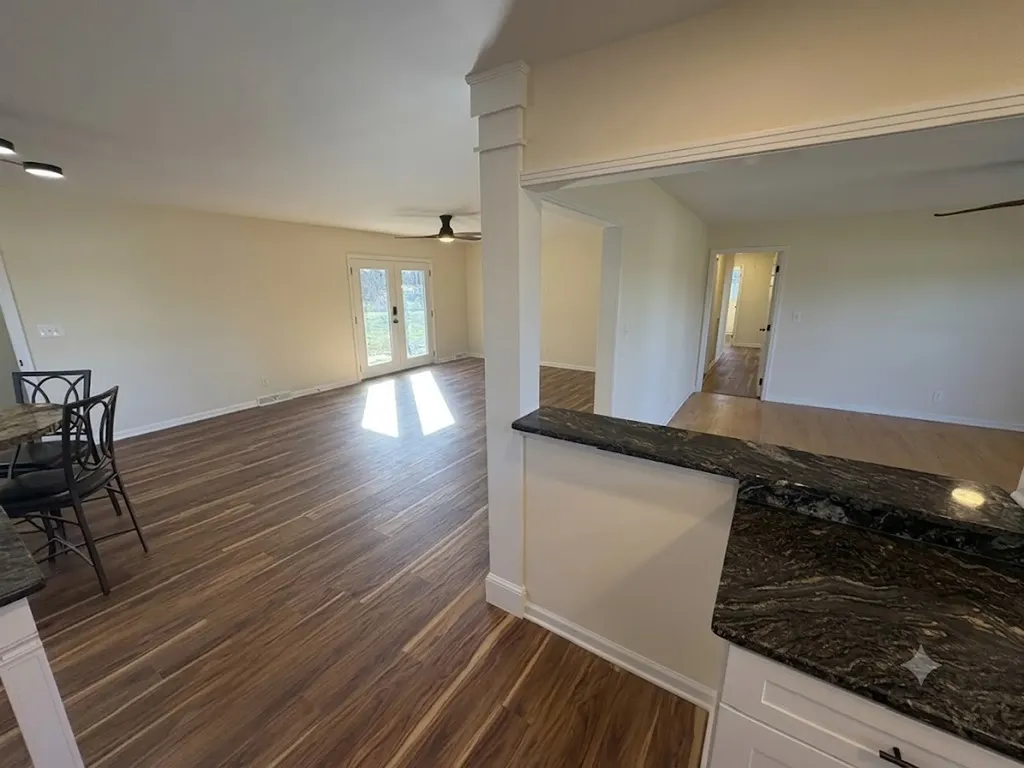 1789 Hartsville Pike Lebanon TN 37087